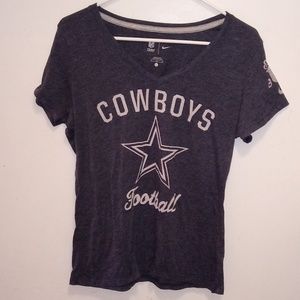 Nike Cowboys Football Top for Women Size: L